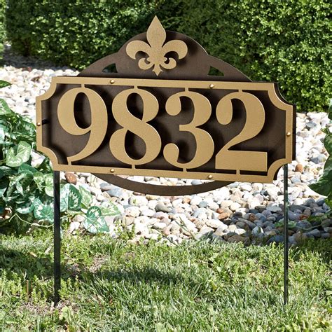 Lawn Address Markers and Decorative House 